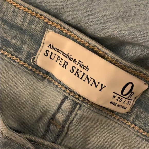 Super skinny distressed jeans - Picture 5 of 5
